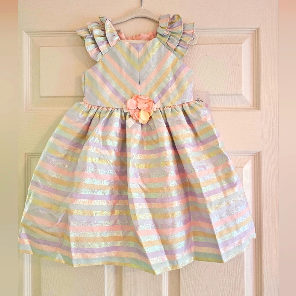 Girls dress